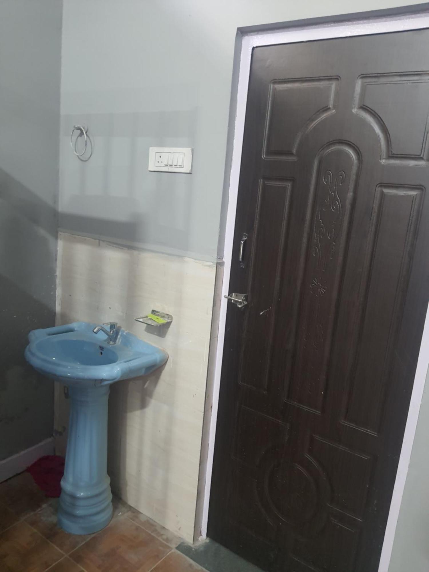 Tulsi Ganga Hostel Rishikesh Exterior photo